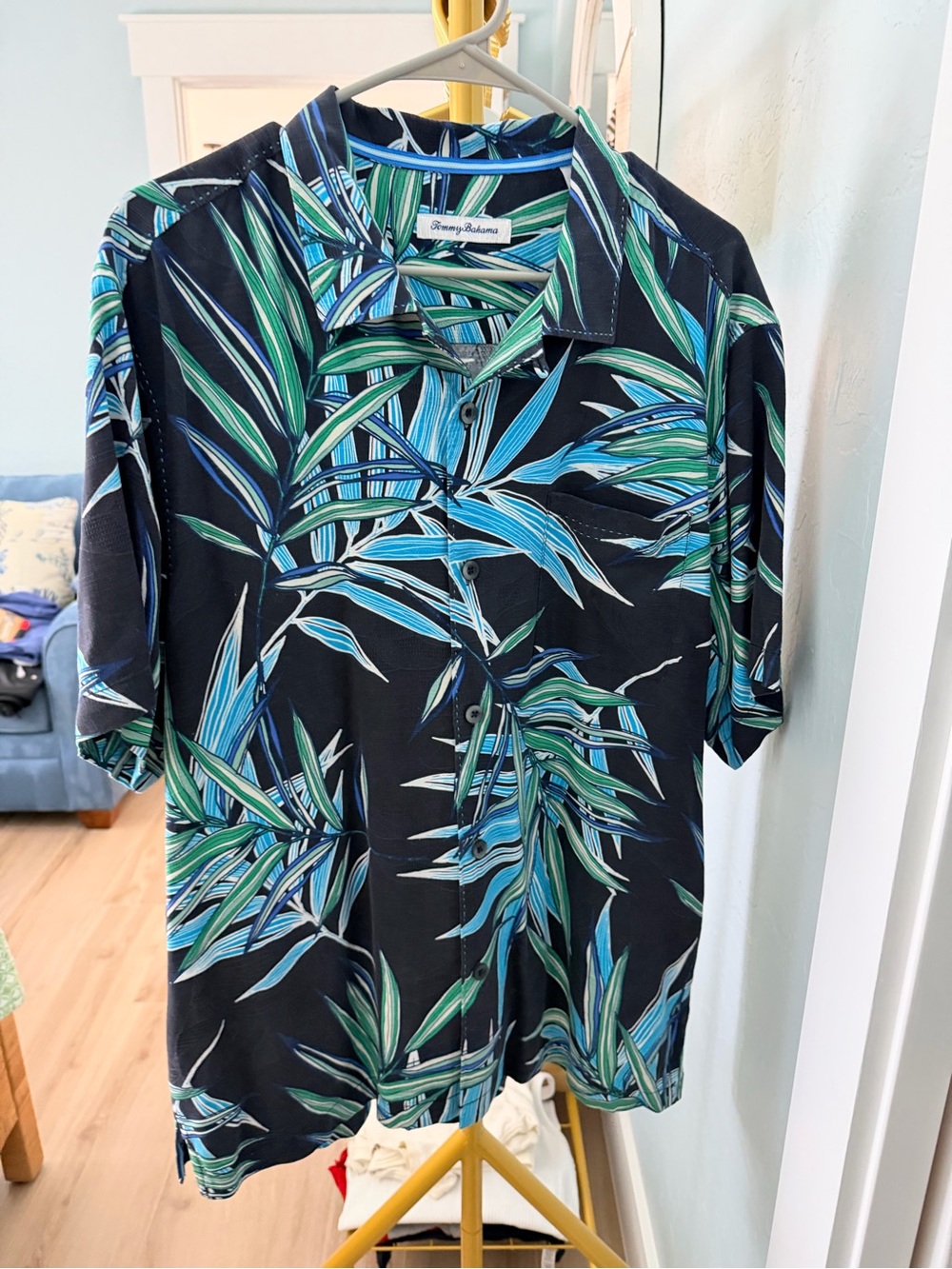 Tommy Bahama Black Tropical Leaf Print Button-Down Shirt